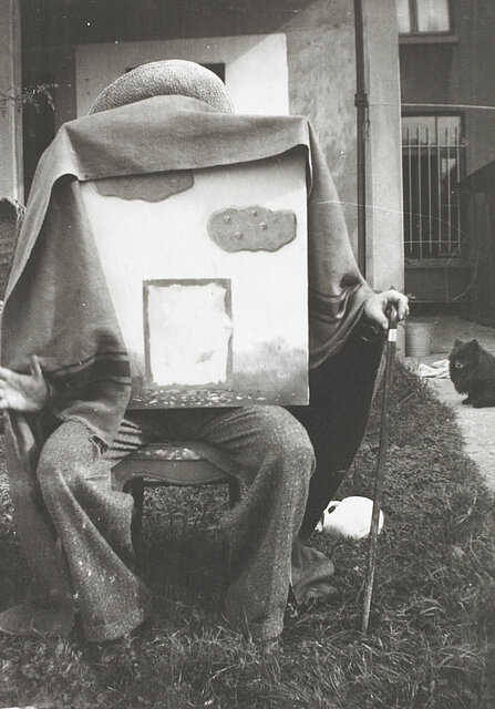 Black and white photograph: René Magritte Dieu, le huitième jour, 1937 (1976)